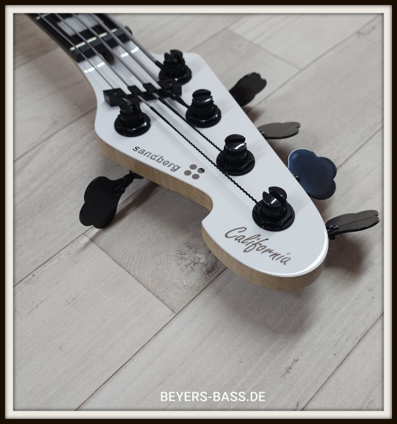 Sandberg California II VM5 Ebony, Custom Color Polar White Highgloss